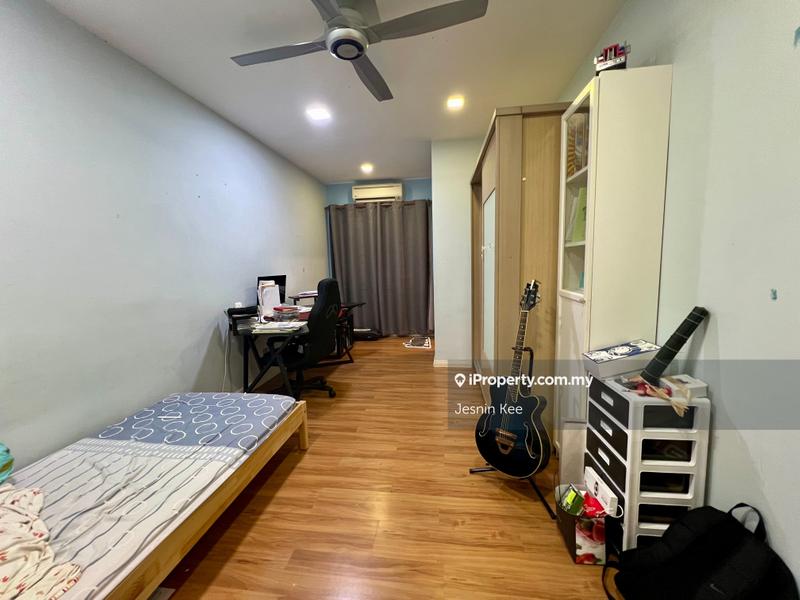 Rumah Berangkai 3 Tingkat untuk Dijual di Lake Fields, Sungai Besi oleh Jesnin Kee - iProperty.com.my