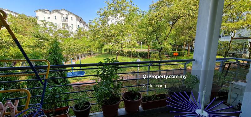 Townhouse untuk Dijual di Taman Bukit Serdang, Seri Kembangan oleh Zack Leong - iProperty.com.my