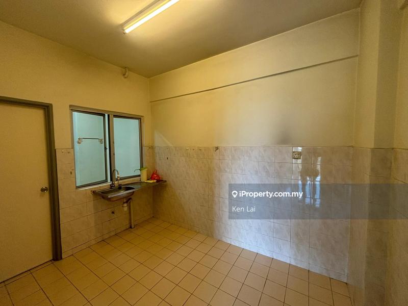 Pangsapuri untuk Dijual di Suria Kipark Damansara oleh Ken Lai - iProperty.com.my