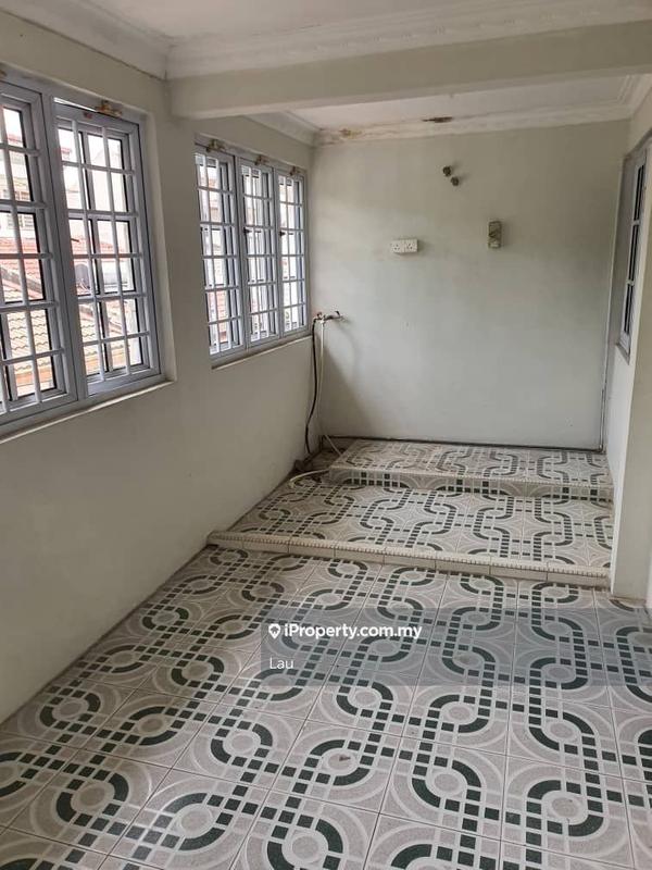 Rumah Berangkai 2.5 Tingkat untuk Dijual di Taman Bukit Desa, Taman Desa oleh Lau Mee Ling - iProperty.com.my