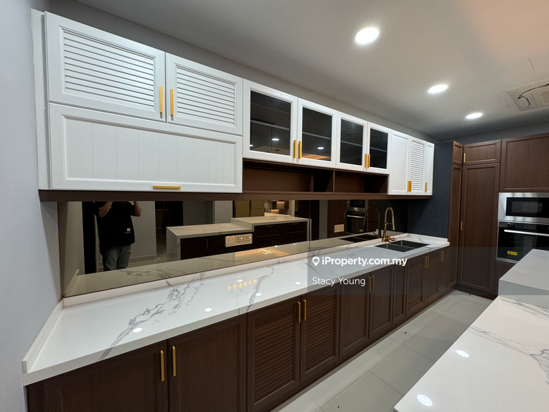Rumah Berkembar untuk Dijual di Batu 9, Cheras oleh Stacy Young - iProperty.com.my