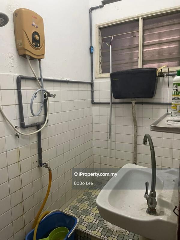 2-storey Terraced House for Sale in Taman Overseas Union (Taman Oug), Jalan Klang Lama (Old Klang Road) by BoBo Lee - iProperty.com.my