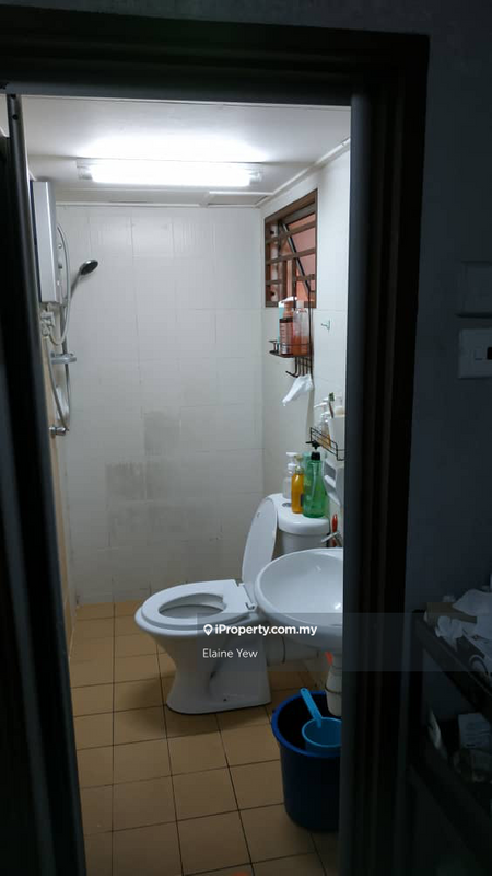 Rumah Bandar untuk Dijual di Aman Siara, Selayang oleh Elaine Yew - iProperty.com.my
