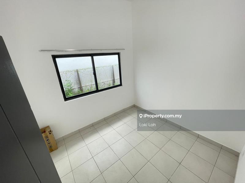 Rumah Berangkai 3 Tingkat untuk Disewa di Corner Hijauan Selayang Perdana Residensi Bluesky, Selayang oleh Loki Loh - iProperty.com.my