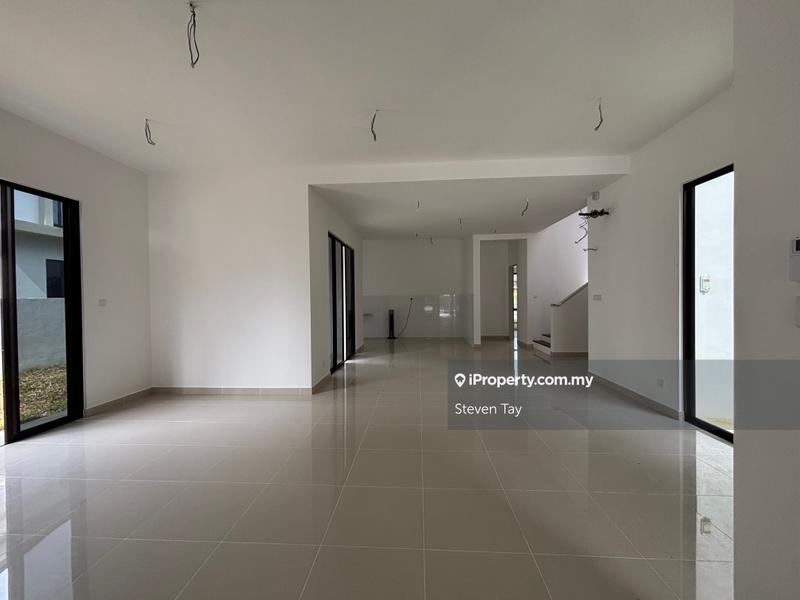 Semi-Detached House for Sale in Bandar Kinrara Seksyen 8, Bandar Kinrara by Steven Tay - iProperty.com.my