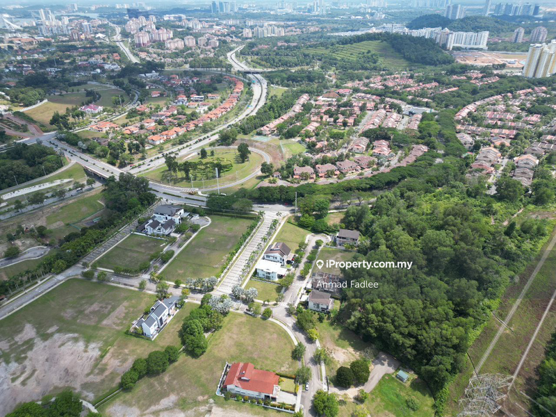 Banglo Tanah untuk Dijual di Presint 11, Presint 11 oleh Ahmad Fadlee - iProperty.com.my
