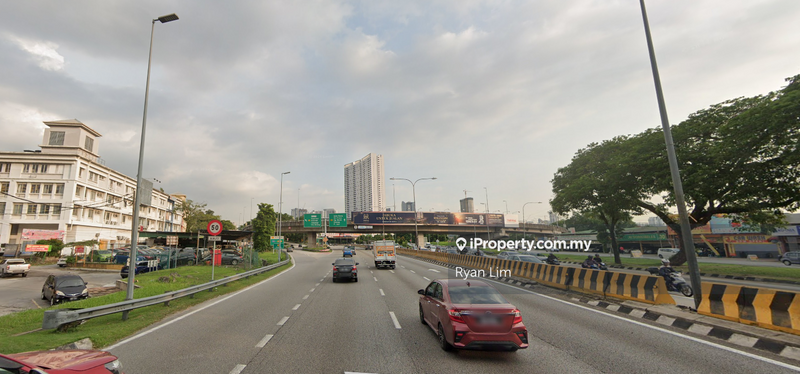 For Rent - Facing mainroad, Jalan Kuching