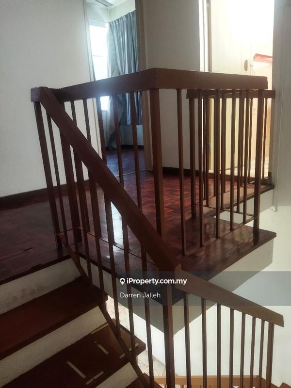 Semi-Detached House for Sale in Permai Jaya, Tanjung Bungah by Darren Jalleh - Upstairs common area - iProperty.com.my