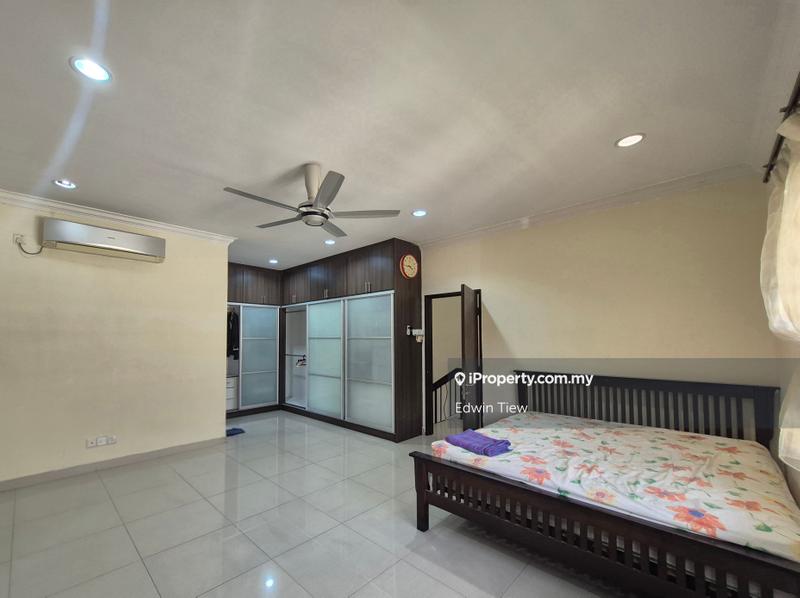 Rumah Teres 2.5-Tingkat untuk Dijual di BANDAR PUCHONG JAYA, Puchong oleh Edwin Tiew - iProperty.com.my