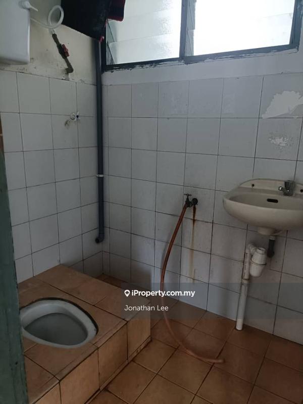 Flat for Sale in Taman Dasa by Jonathan Lee - iProperty.com.my