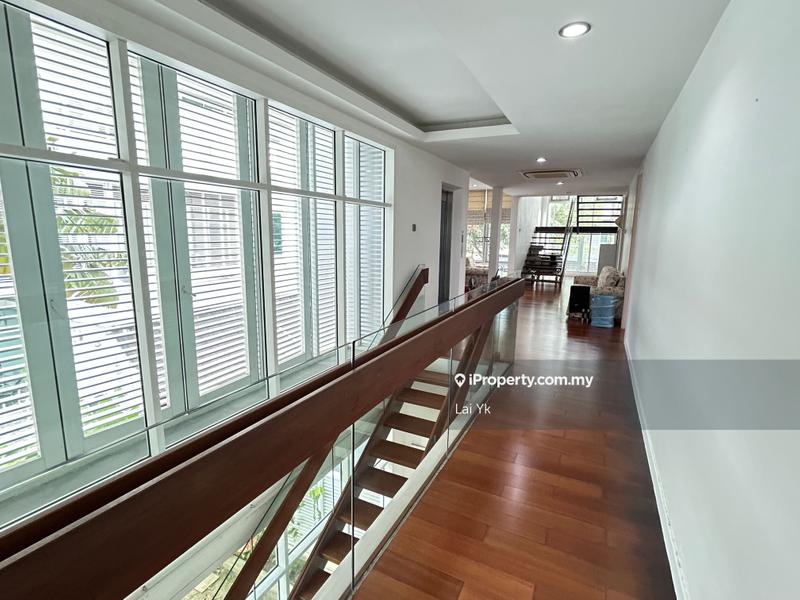 Bungalow House for Sale in Putra Heights, Subang Jaya by Lai Yk - iProperty.com.my