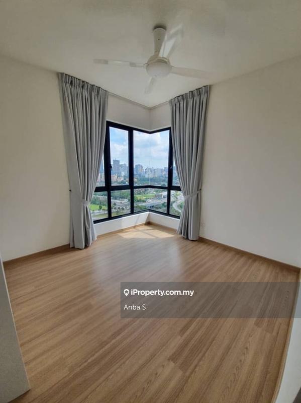 Service Residence for Sale in Tuan Residency by Anba S - iProperty.com.my