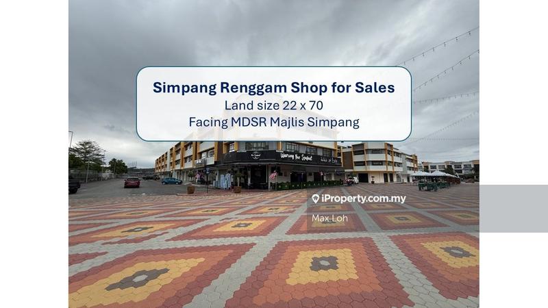 For Sale - Pusat Perdagangan Muafakat, 3 Storey Shop