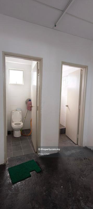 Kedai untuk Disewa di Taman Saujana Puchong, Seri Kembangan oleh Philip Chan - iProperty.com.my