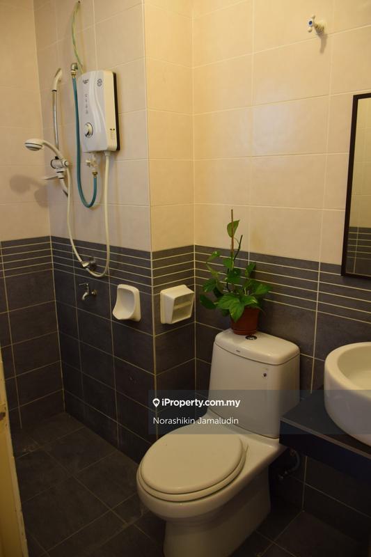 Townhouse for Sale in Kayu Ara, Selangor by Norashikin Jamaludin - iProperty.com.my