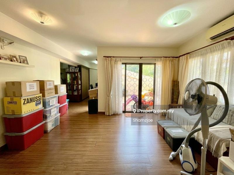 Bungalow House untuk Dijual di Seksyen 16, Petaling Jaya oleh Shamzjoe - Living Room - iProperty.com.my