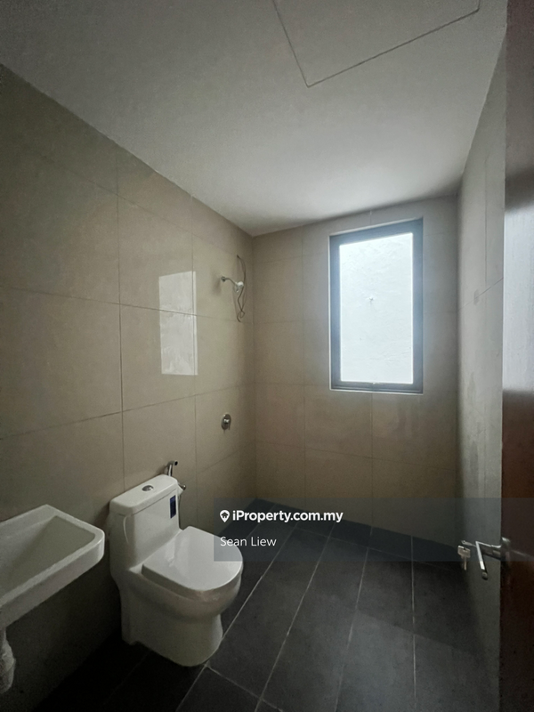 3.5-storey Terraced House for Sale in Empire Residence , Damansara Perdana, Petaling Jaya by Sean Liew - iProperty.com.my