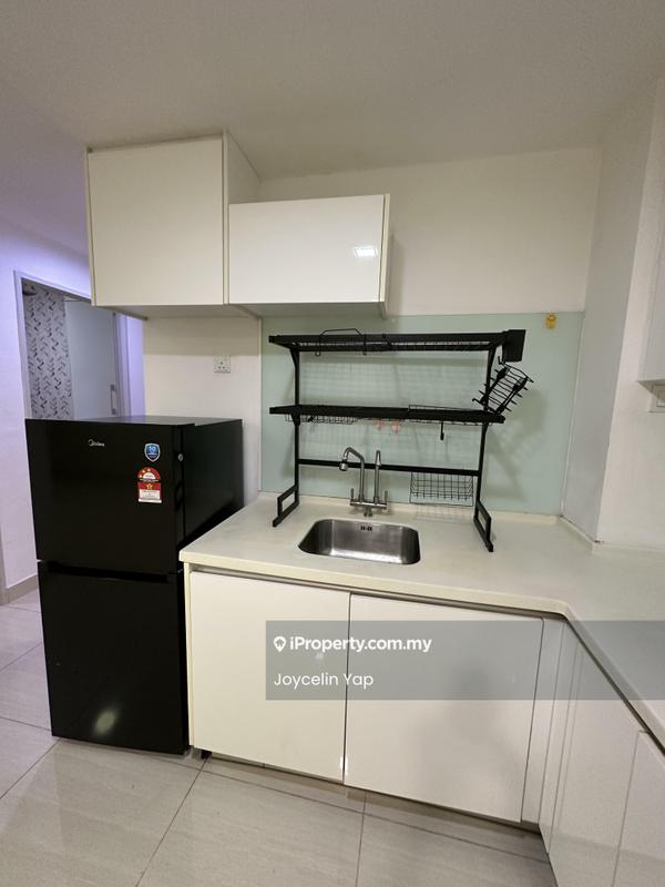 Condominium for Sale in Kiara East by Joycelin Yap - Kitchen - iProperty.com.my