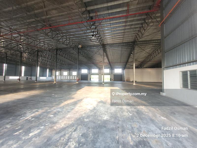 Kilang Terpisah untuk Dijual di Bandar Sri Sendayan, Negeri Sembilan oleh Fadzil Osman - iProperty.com.my