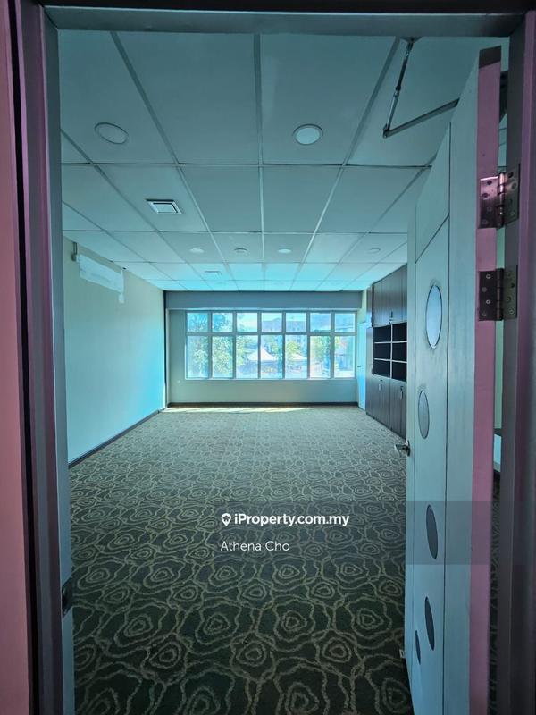 Shop for Sale in Bandar Seri Putra, Bangi by Athena Cho - iProperty.com.my