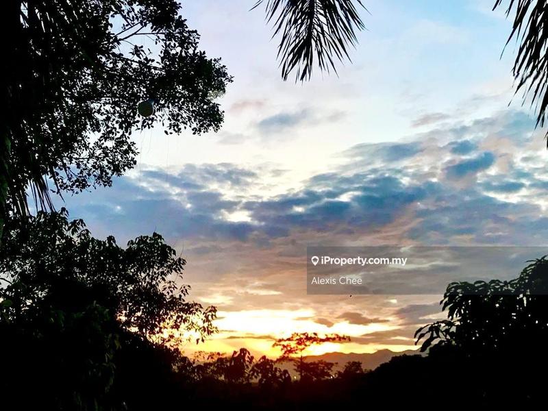 Bungalow House for Sale in Bukit Kinding Resort, Tanjong Rambutan, Ipoh by Alexis Chee - iProperty.com.my