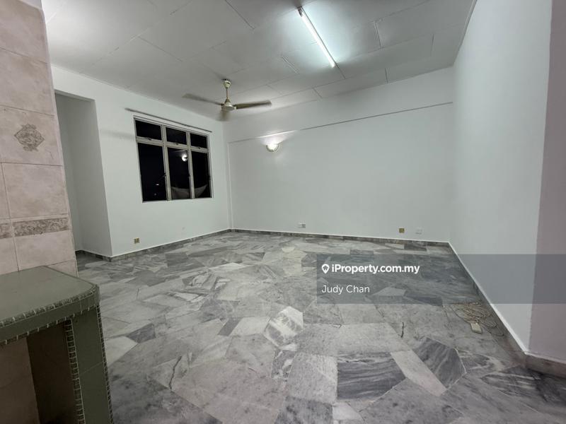 For Rent - Subang Perdana Goodyear Court 10