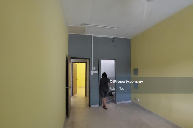 1-storey Terraced House for Sale in Bandar Kinrara Seksyen 1, Bandar Kinrara by Adam Tay - iProperty.com.my