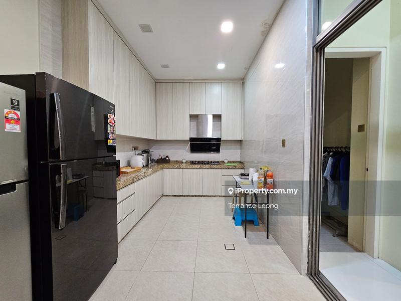 Banglo untuk Dijual di Batu 9, Cheras oleh Terrance Leong - iProperty.com.my