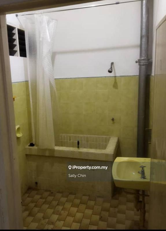 Semi-Detached House for Sale in Lorong Lembah Permai, Tanjung Bungah by Sally Chin - iProperty.com.my