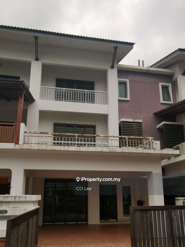 2.5-storey Terraced House untuk Dijual di Taman Meranti Jaya, Puchong oleh CO Lee - iProperty.com.my