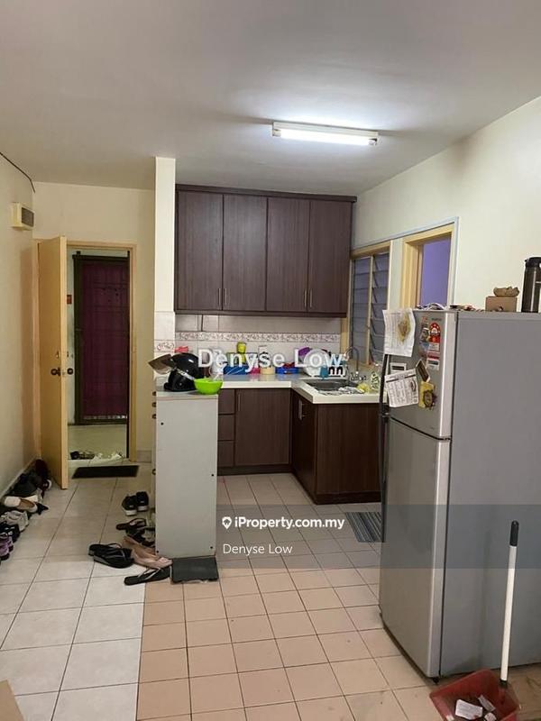 For Sale - Flora Damansara Flat