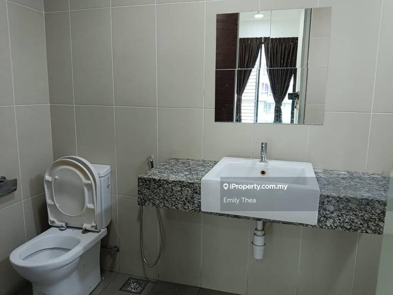 Kediaman Servis untuk Dijual di Res 280 oleh Emily Thea - iProperty.com.my
