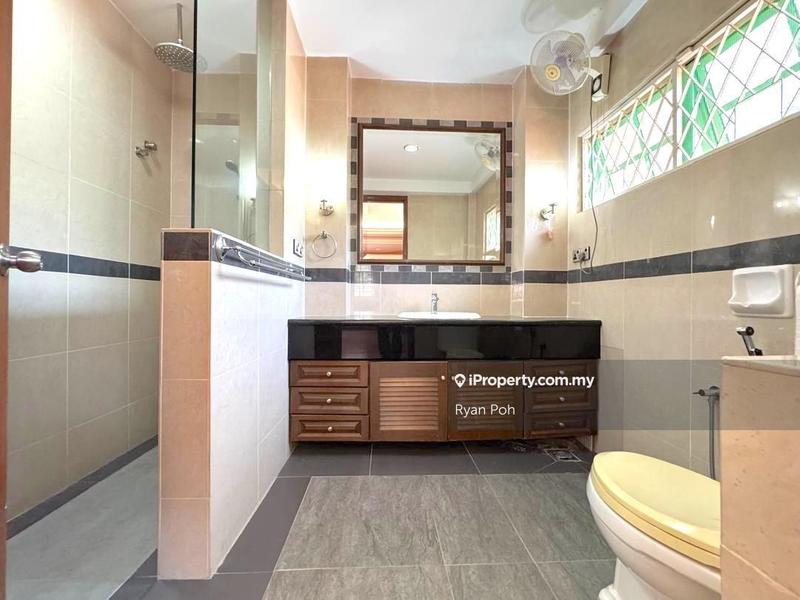 Bungalow House untuk Dijual di Bukit Gasing, Petaling Jaya oleh Ryan Poh - iProperty.com.my