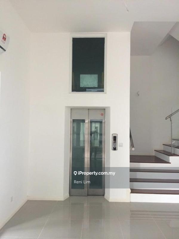 Rumah Berkembar untuk Dijual di Rafflesia,Damansara Perdana, PJ, Petaling Jaya, Damansara Perdana oleh Reni Lim - iProperty.com.my