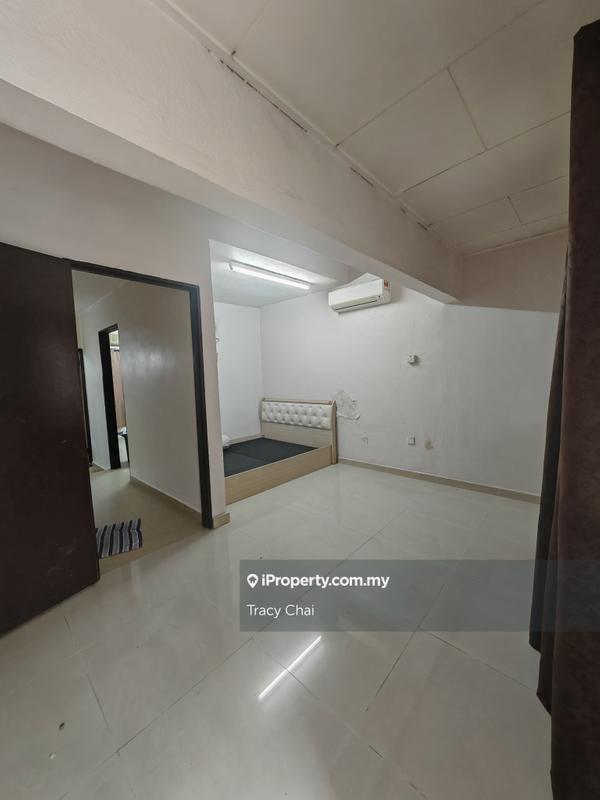 Rumah Berangkai 2.5 Tingkat untuk Dijual di Taman Sri Sinar, Segambut oleh Tracy Chai - iProperty.com.my