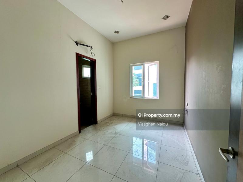 Bungalow House for Sale in Kota Emerald, Rawang by Visaghan Naidu - iProperty.com.my