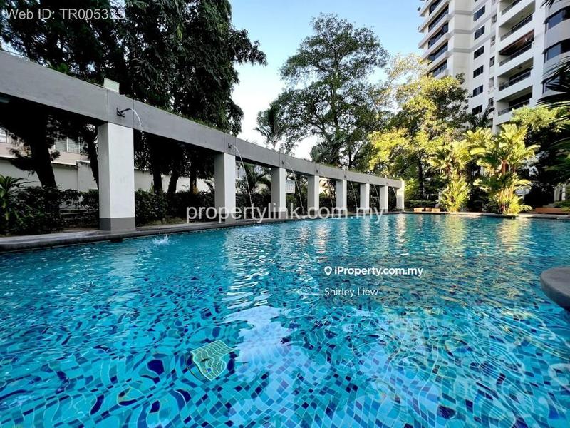 For Rent - Maxwell Towers
