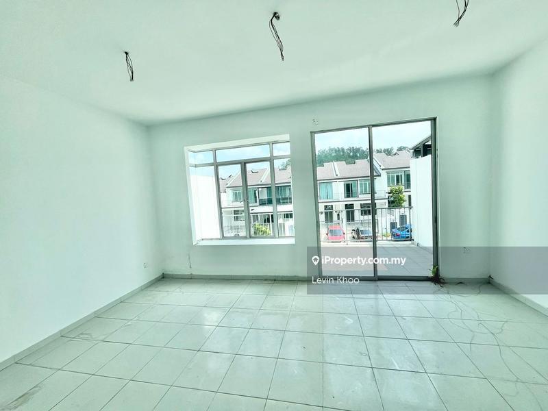Rumah Teres 2-Tingkat untuk Dijual di Taman Scientex Rawang, Rawang oleh Levin Khoo - iProperty.com.my