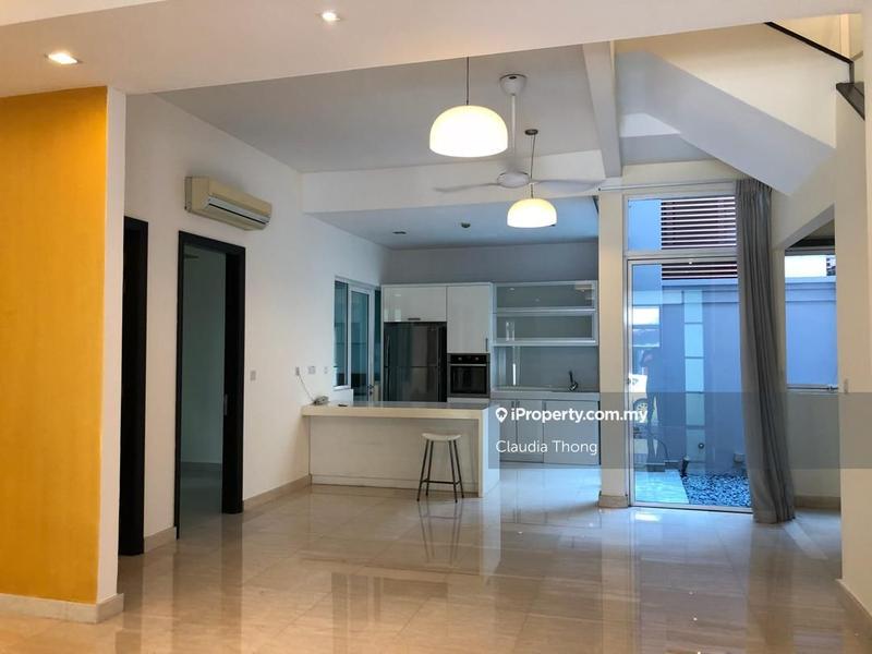 Rumah Berkembar untuk Dijual di Duta Tropika, Sri Hartamas, Mont Kiara oleh Claudia Thong - iProperty.com.my