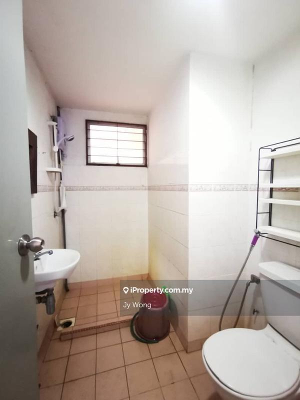 For Sale - Pangsapuri Saraka