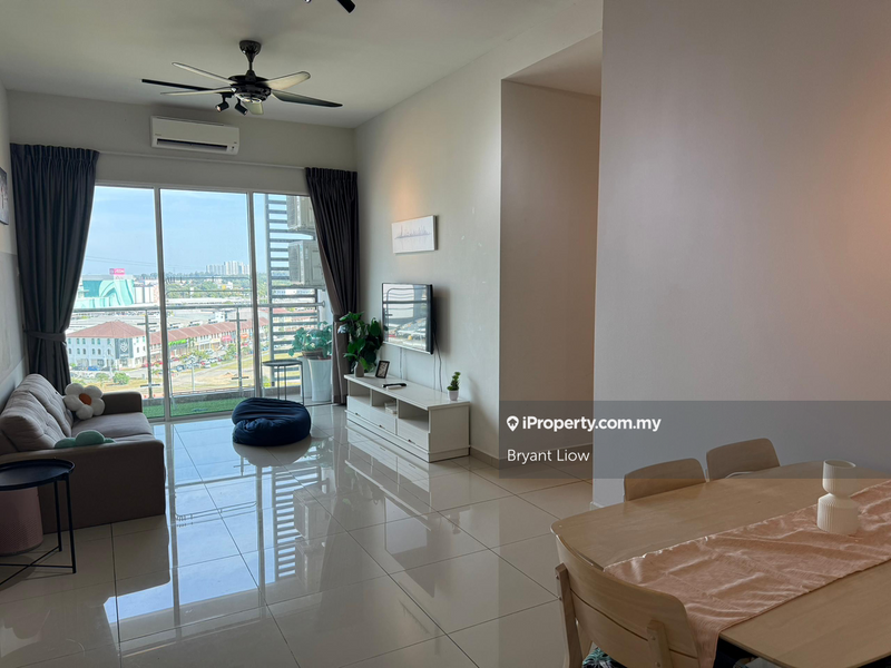 Service Residence for Rent in Parkland Residence by Bryant Liow - iProperty.com.my
