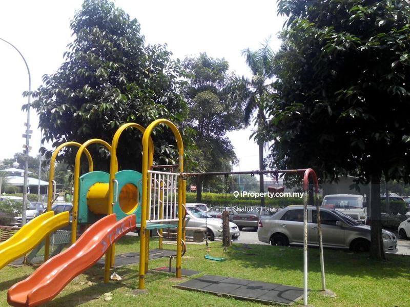 Rumah Pangsa untuk Dijual di Flat Dahlia oleh Shalukis Hau - iProperty.com.my