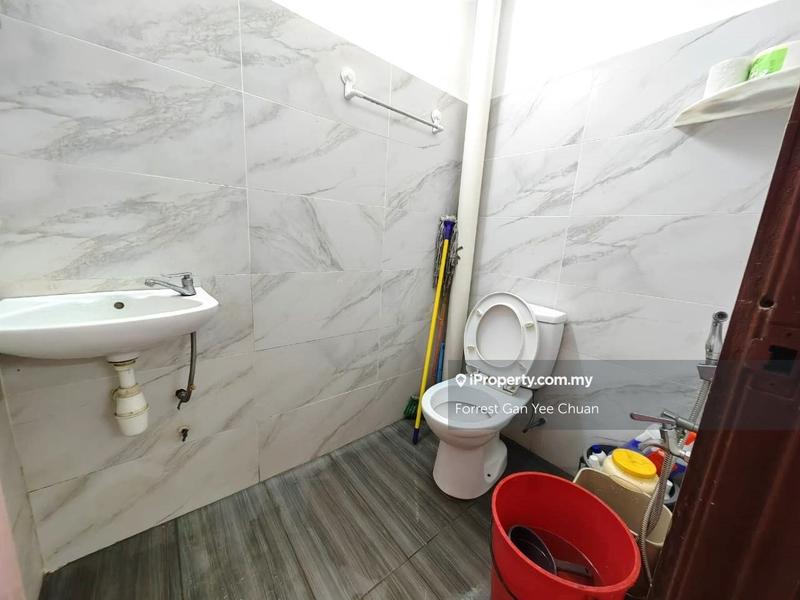 Townhouse for Rent in Persiaran Raja Muda Musa, Port Klang main road, Port Klang (Pelabuhan Klang) by Forrest Gan Yee Chuan - iProperty.com.my