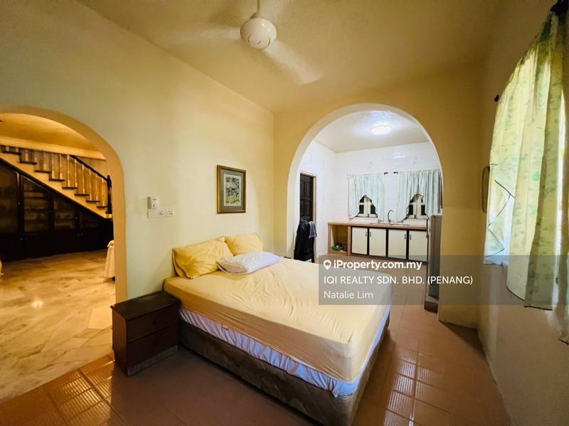 Semi-Detached House for Sale in Tanjung Bungah 2 Storey Semi D, Hillside, George Town by Natalie Lim - iProperty.com.my