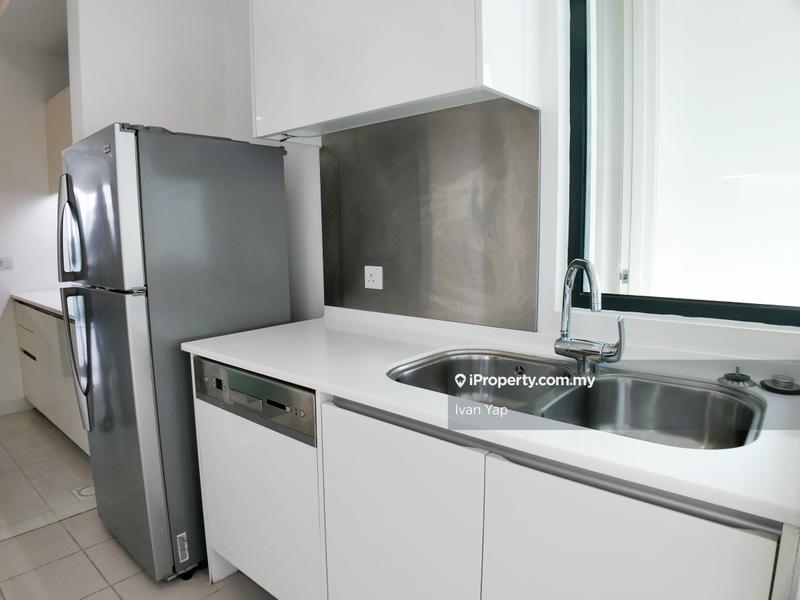 For Sale - Zehn Bukit Pantai