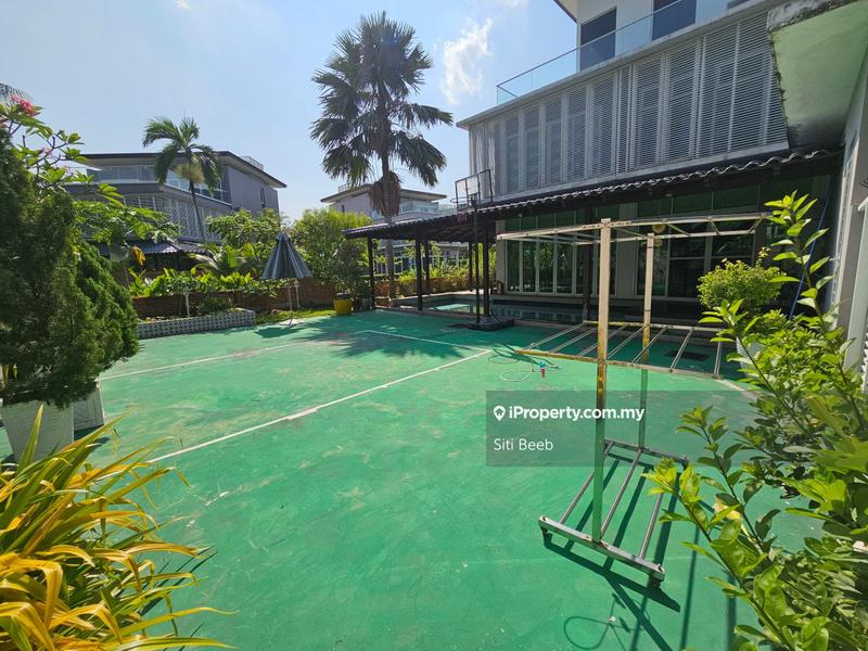 Banglo untuk Dijual di Putra Heights, Subang Jaya oleh Siti Beeb - iProperty.com.my