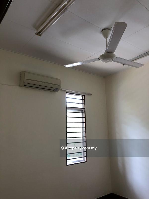 Rumah Teres 2-Tingkat untuk Dijual di Kota Kemuning, Shah Alam oleh Christine Lam - iProperty.com.my