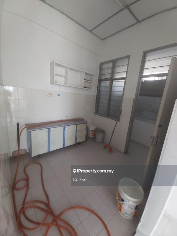 Apartment for Sale in Warisan XI by CC Khor - iProperty.com.my