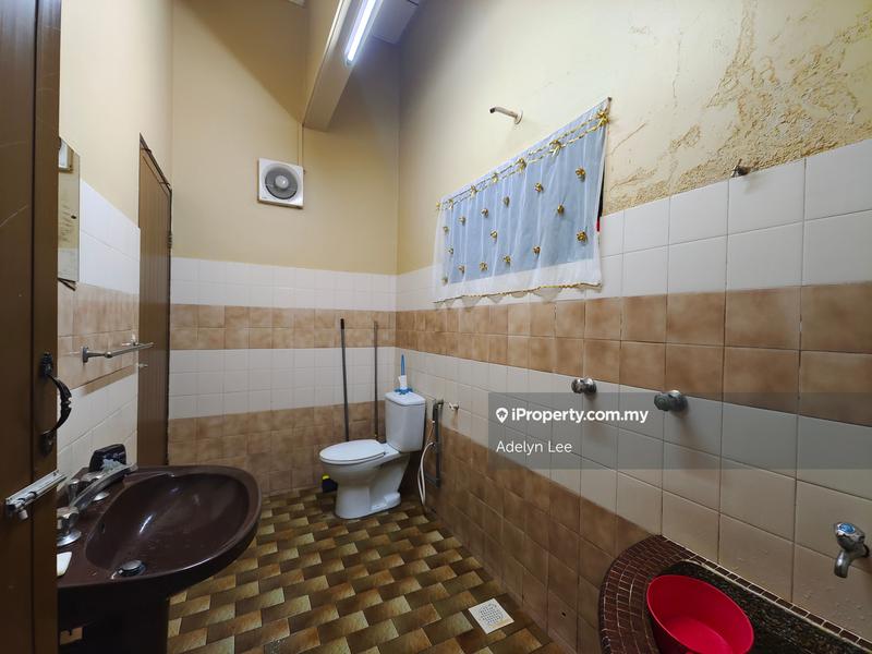 Banglo untuk Dijual di Taman Yarl, Jalan Klang Lama (Old Klang Road) oleh Adelyn Lee - iProperty.com.my