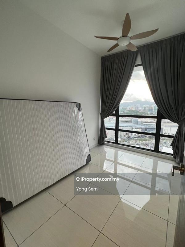 Condominium for Sale in Queens Residences Q1 @ Queens Waterfront by Lau Yong Sern - Bedroom - iProperty.com.my